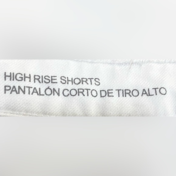 Wild Fable Womens 6 Solid White Denim Jean Shorts w/Frayed Edges Boho Classic - Picture 9 of 9